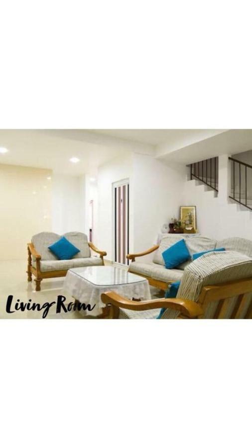 Bukit Katil Indah Homestay Malacca Exterior photo